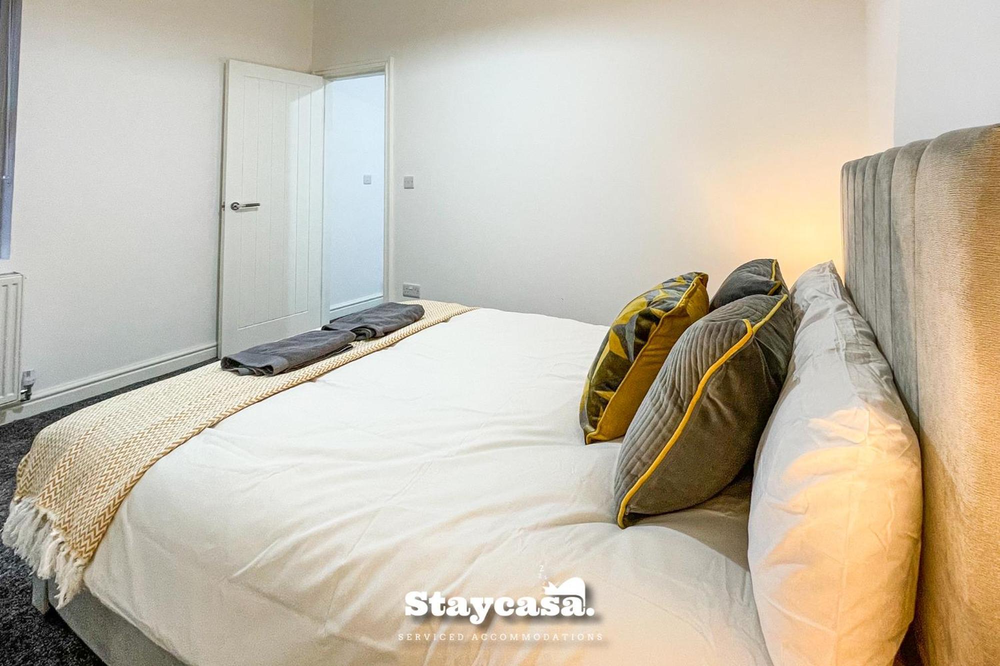 Princess Hideout 5Min To City With Street Parking Манчестер Экстерьер фото